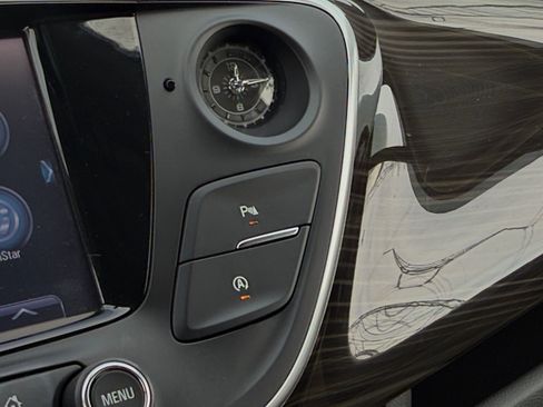 Used 2020 Buick Envision Essence w/ Experience Buick Package image 29