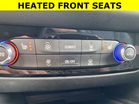 Used 2023 Buick Enclave Essence w/ Experience Buick Package image 15