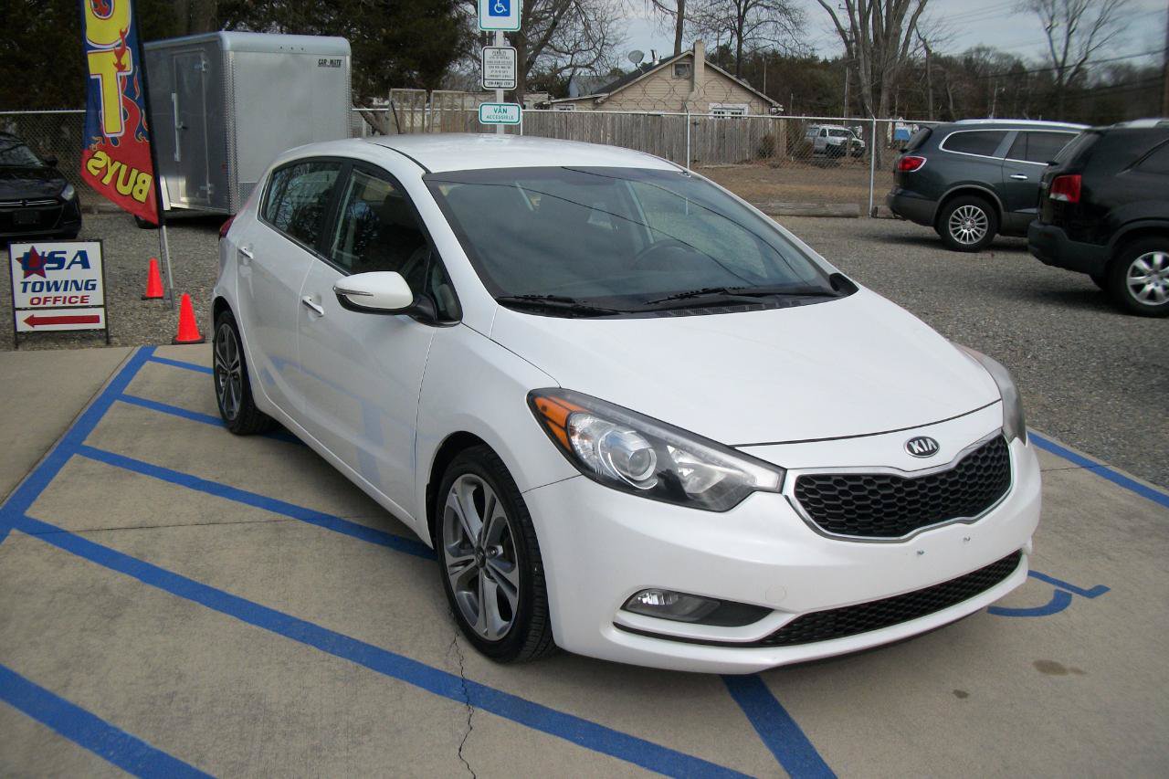 Used 2016 Kia Forte EX FWD image 21
