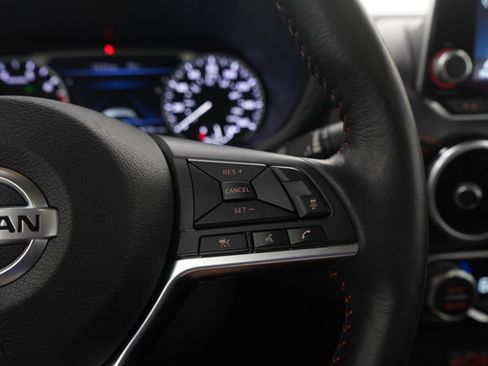 Used 2023 Nissan Sentra SR w/ SR Premium Package FWD image 25