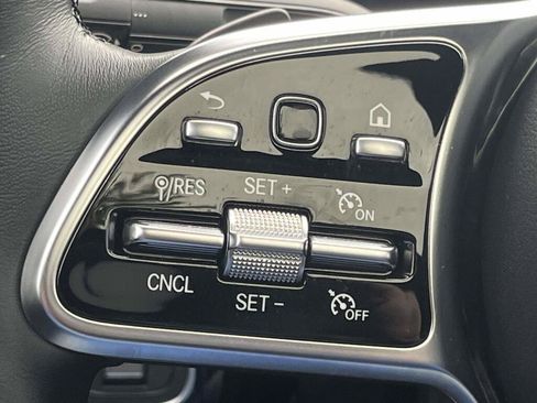 Certified 2023 Mercedes-Benz CLA 250 4MATIC image 32
