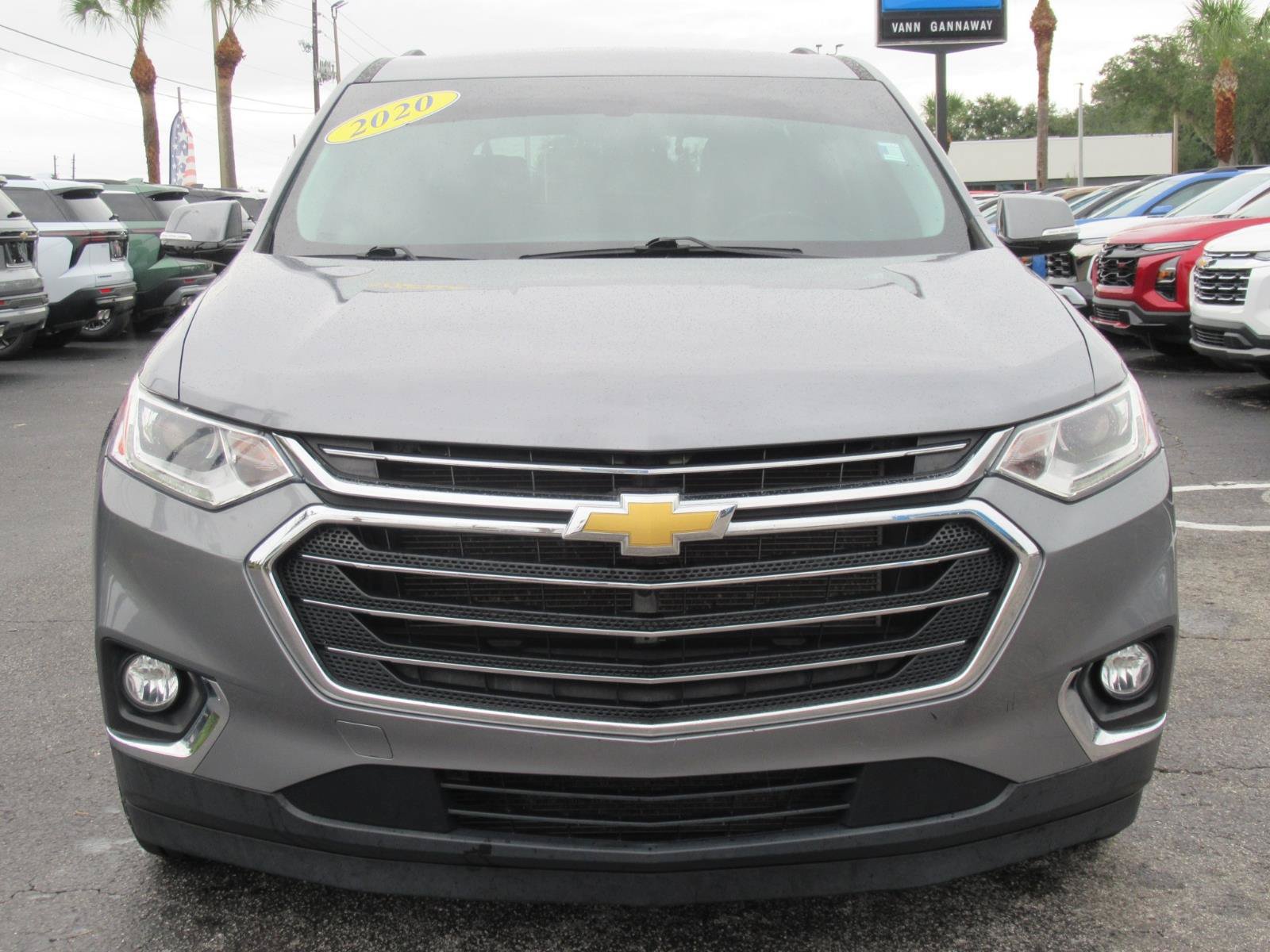 Used 2020 Chevrolet Traverse LT FWD image 8