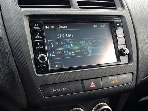 Used 2022 Mitsubishi Outlander Sport ES FWD image 16