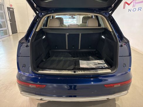 Used 2021 Audi Q5 Prestige image 37