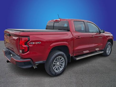Used 2024 Chevrolet Colorado LT w/ LT Convenience Package II AWD/4WD image 4