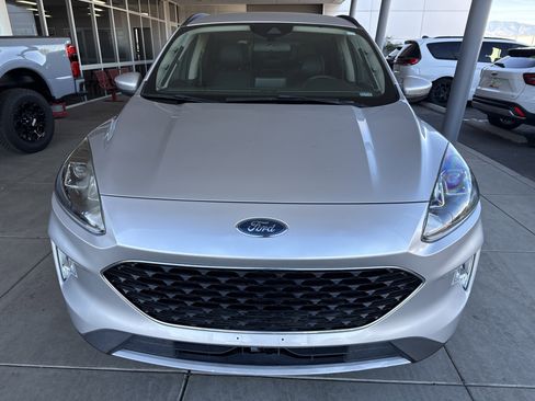 Used 2020 Ford Escape SEL image 2