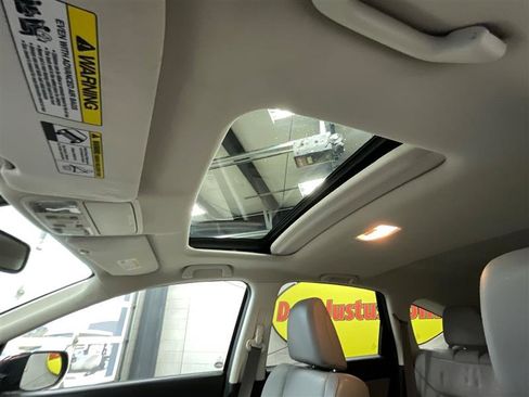 Used 2015 Honda CR-V EX-L image 14