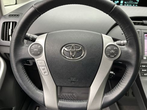 Used 2011 Toyota Prius Four w/ Navigation Pkg FWD image 13