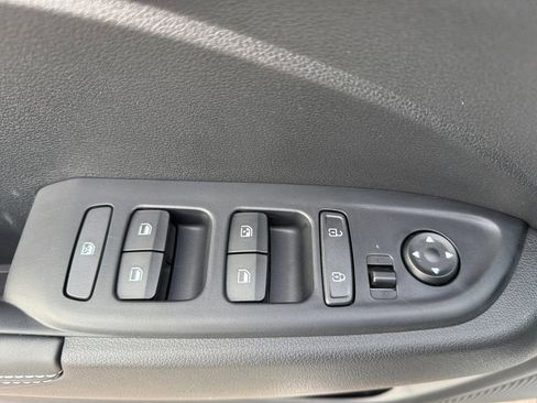 New 2026 Hyundai Venue SEL image 25