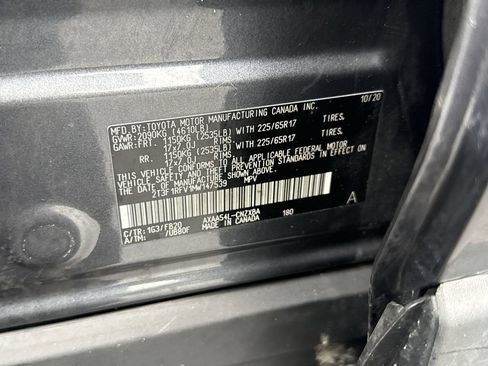 Used 2021 Toyota RAV4 LE AWD/4WD image 20