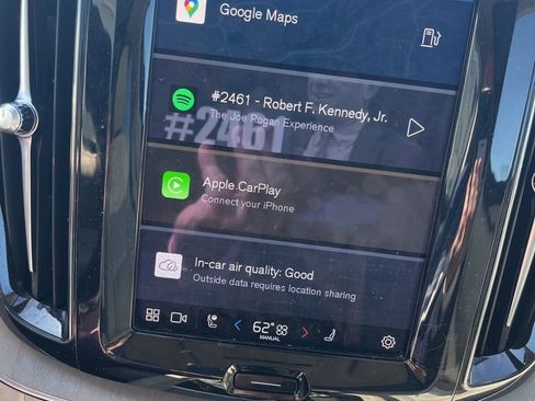 Used 2024 Volvo XC60 B5 Ultimate w/ Protection Package Premier image 11