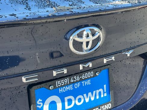 Used 2021 Toyota Camry SE image 26