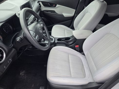 Used 2023 Hyundai Kona SEL FWD image 12