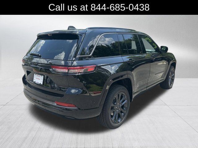 New 2026 Jeep Grand Cherokee Limited AWD/4WD image 5