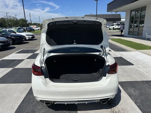 Used 2023 INFINITI Q50 Sensory RWD image 5
