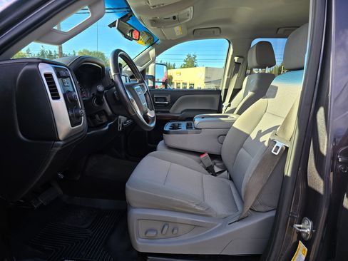 Used 2015 GMC Sierra 2500 SLE image 17