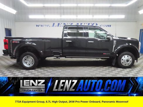 Used 2025 Ford F450 Platinum w/ Platinum Plus Package AWD/4WD image 1