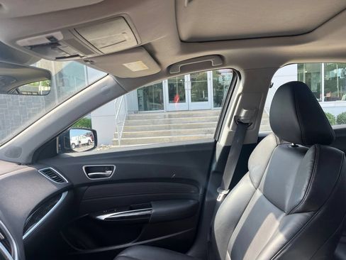 Used 2020 Acura TLX FWD image 11