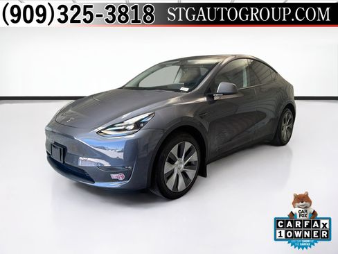 Used 2022 Tesla Model Y Long Range AWD/4WD image 1