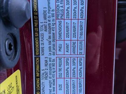 Used 2018 Toyota RAV4 LE image 23