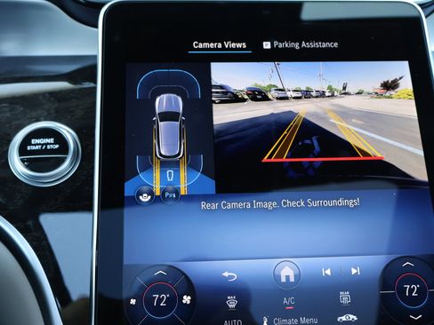 Used 2025 Mercedes-Benz GLC 350e 4MATIC image 35