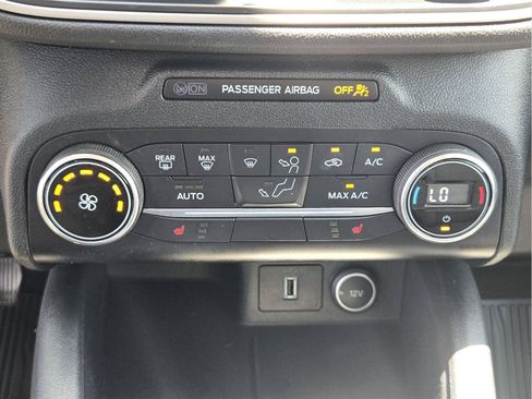 Used 2020 Ford Escape SE AWD/4WD image 17