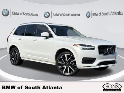 Used 2022 Volvo XC90 T6 Momentum w/ Climate Package