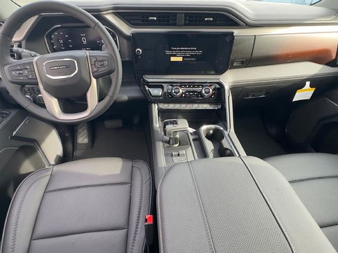 New 2026 GMC Sierra 1500 Denali w/ Denali Reserve Package image 8