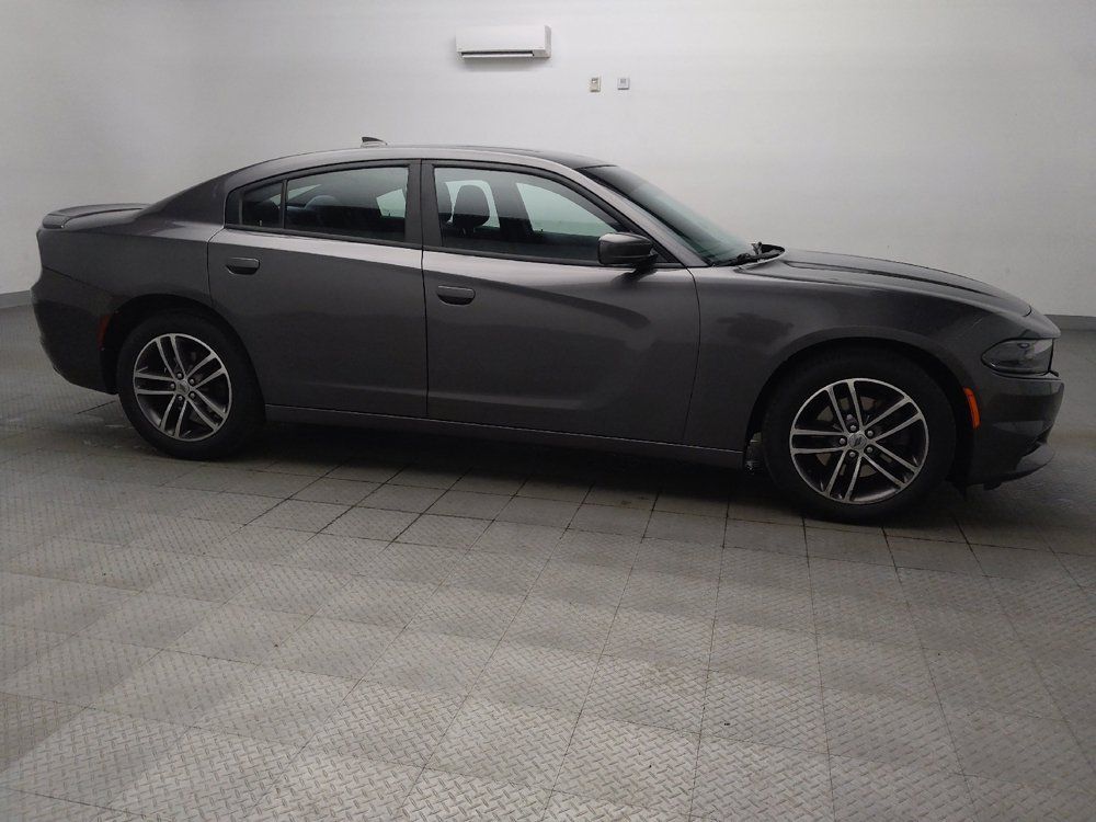 Used 2019 Dodge Charger SXT AWD/4WD image 11