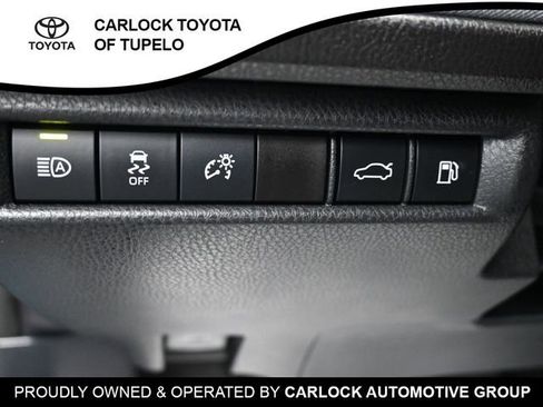 Used 2025 Toyota Camry LE image 18