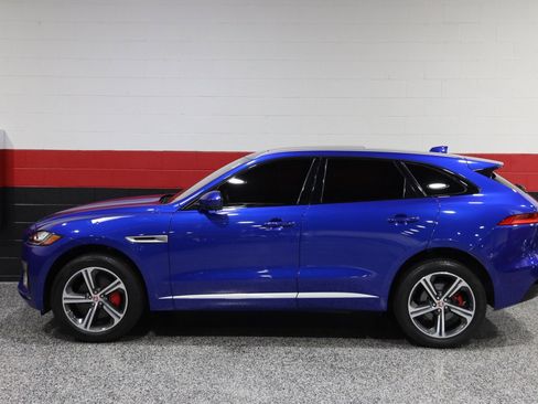 Used 2019 Jaguar F-PACE S image 24