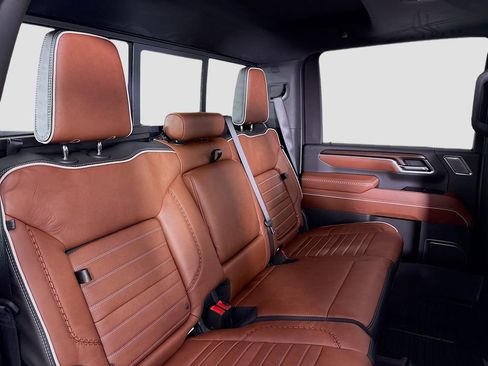 New 2026 GMC Sierra 3500 Denali Ultimate image 28