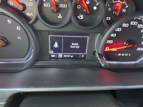 Used 2023 Chevrolet Silverado 1500 Custom image 21