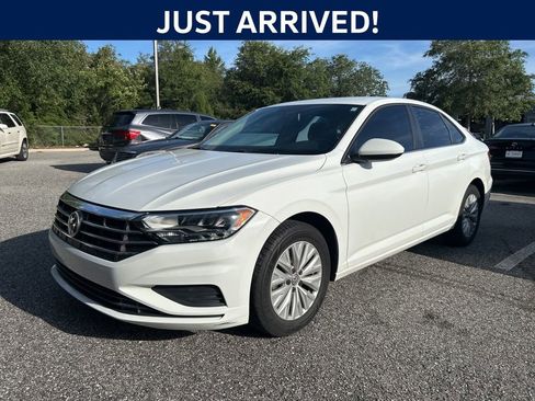 Used 2019 Volkswagen Jetta S w/ Driver Assistance Package FWD image 4