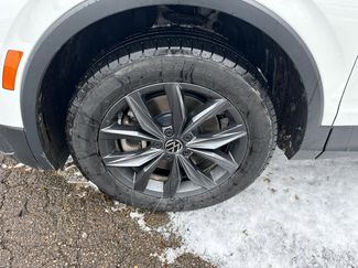 Used 2022 Volkswagen Tiguan SE video 2