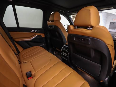 Certified 2022 BMW X5 xDrive40i w/ Premium Package image 26