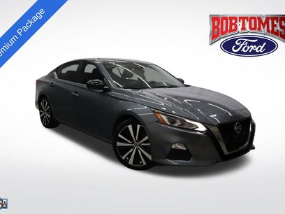 Used 2020 Nissan Altima 2.5 SR w/ Premium Package