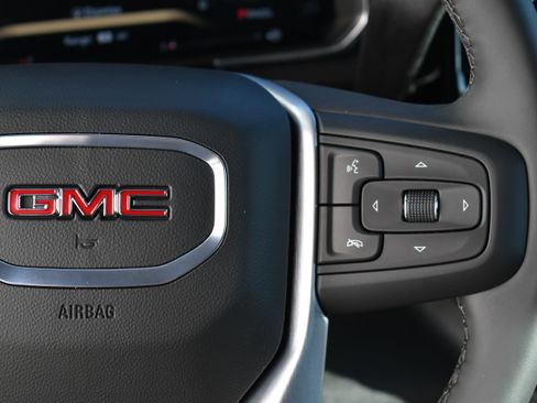New 2026 GMC Sierra 1500 SLE w/ Preferred Package image 19