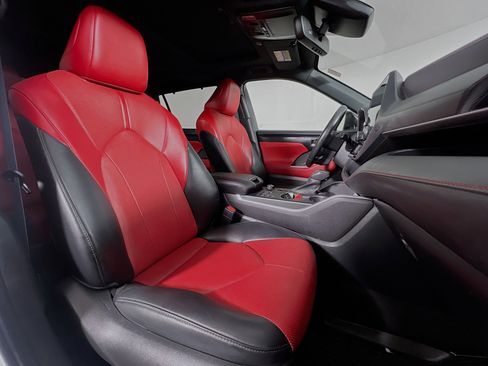 Used 2023 Toyota Highlander XSE image 24