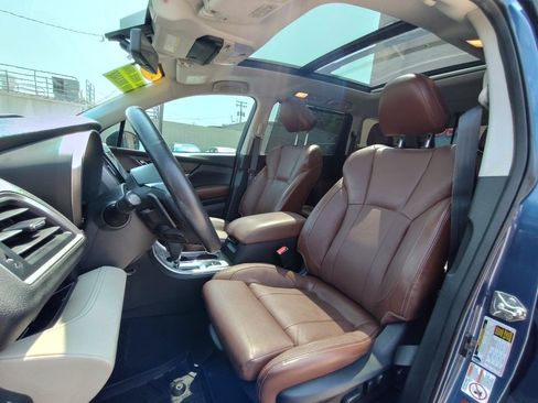 Used 2019 Subaru Ascent Touring AWD/4WD image 17