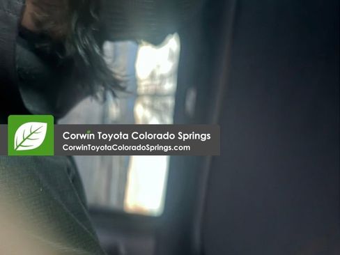 Used 2022 Ford F150 Lariat w/ Equipment Group 502A High image 11