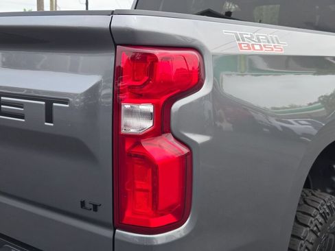 Certified 2021 Chevrolet Silverado 1500 LT Trail Boss w/ LPO, Dark Essentials Package AWD/4WD image 14