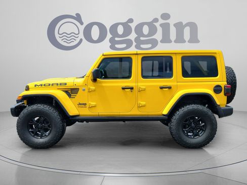 Used 2018 Jeep Wrangler Unlimited Sahara w/ Quick Order Package 24M Moab AWD/4WD image 2