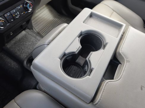 Used 2019 Ford F250 XL w/ Power Equipment Group RWD image 27