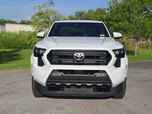 New 2026 Toyota Tacoma SR5 RWD image 2