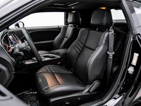 Used 2022 Dodge Challenger SRT Super Stock image 33