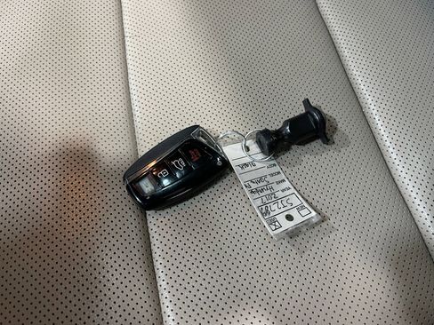 Used 2017 Hyundai Santa Fe Sport image 38