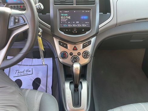 Used 2015 Chevrolet Sonic LT FWD image 19