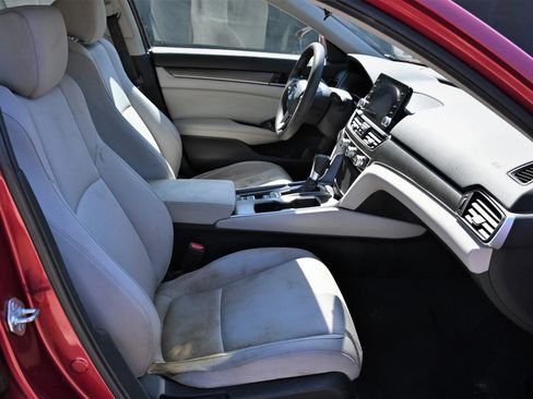 Used 2021 Honda Accord LX image 11