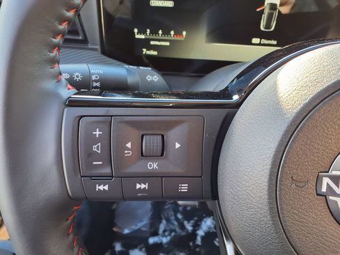 New 2026 Nissan Kicks SR w/ Cold Weather Package image 25